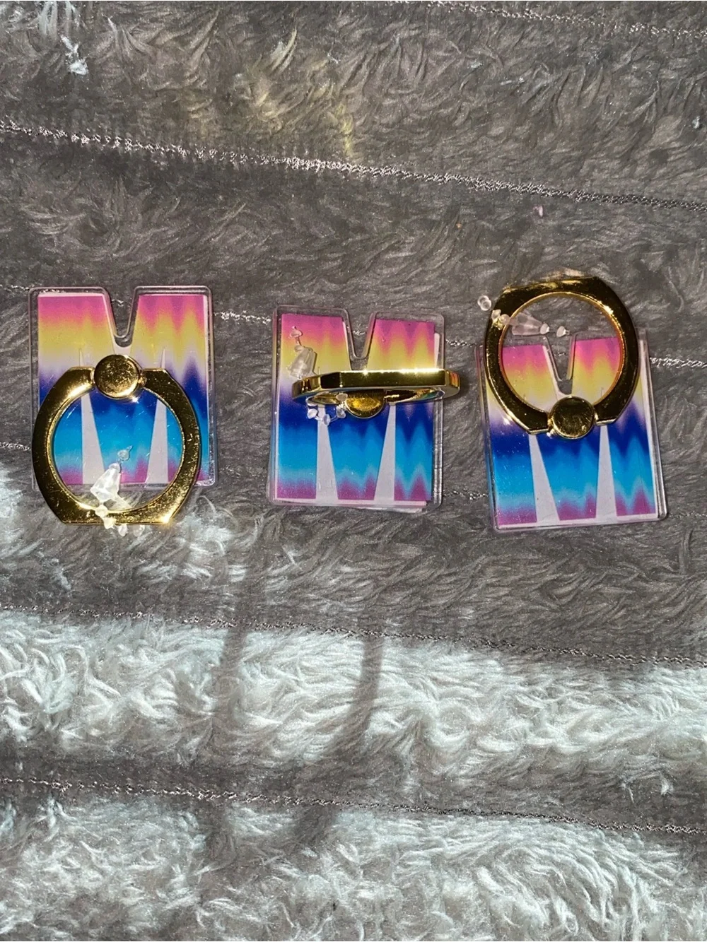 1-Popsocket Multicolor Acrylic Letter (M)